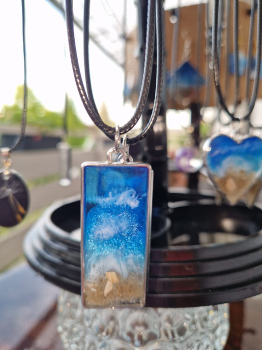 Meerliebe Kette mit Lederband