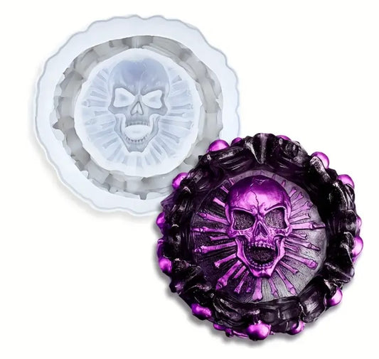 Totenkopfaschenbecher personalisierbar